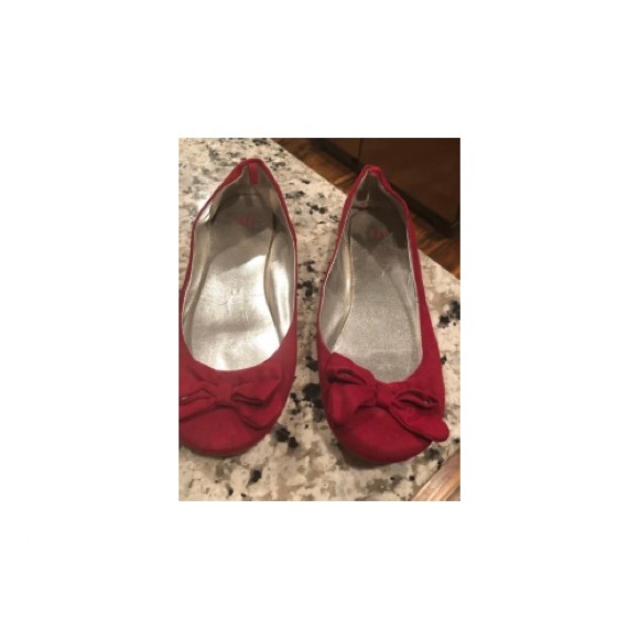GAP Shoes - GAP red ballet flats with bow size 10